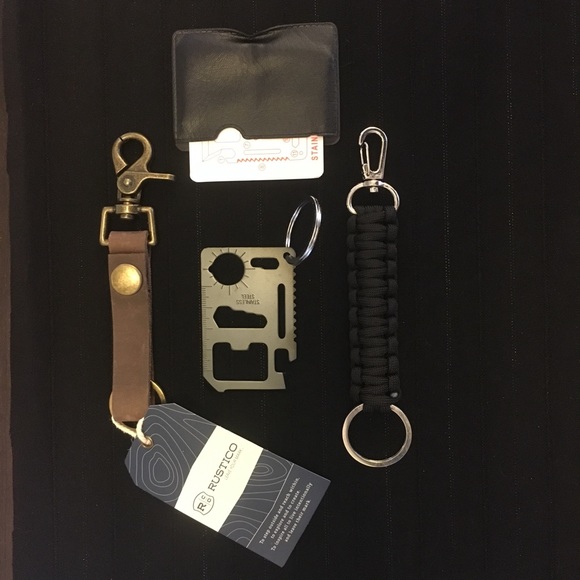 🆕 KEYCHAINS IN LEATHER, BRASS, PARACORD, & STEEL - Picture 2 of 5